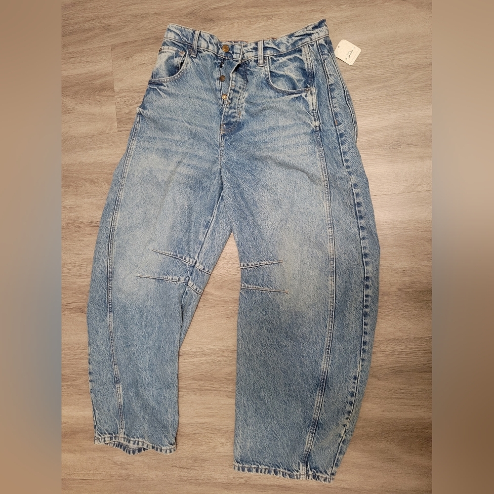 We The Free Good Luck Mid-Rise Barrel Jeans NWT